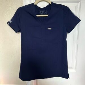 Brand New Navy Figs Top